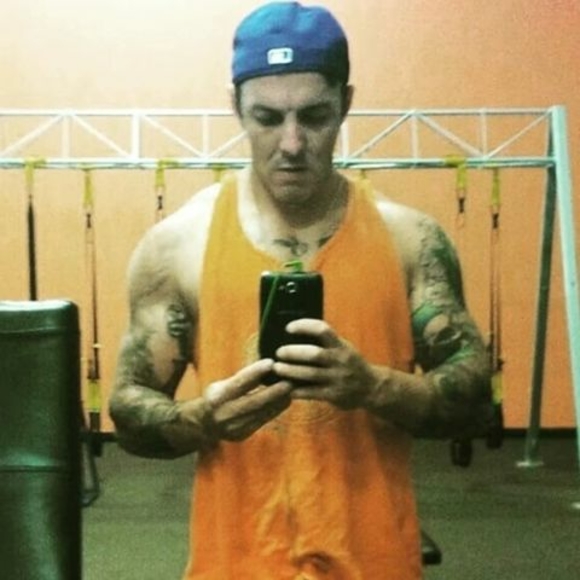 Meet your Posher, Ell - Picture 1 of 1